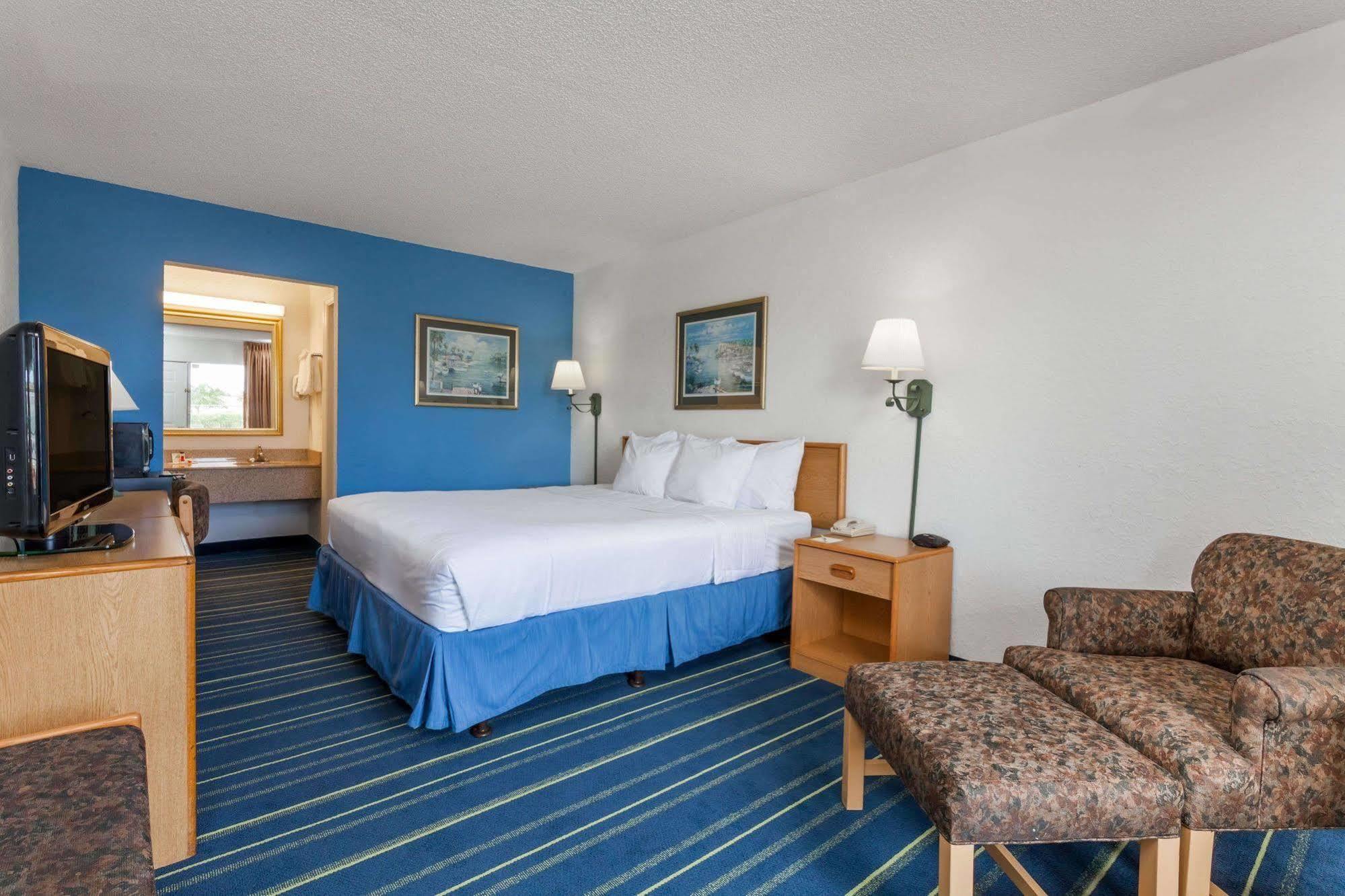Days Inn By Wyndham West Palm Beach Eksteriør bilde